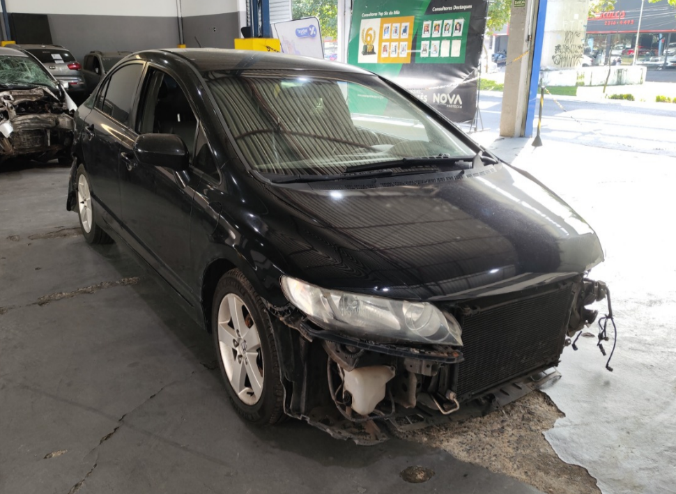 Civic Sedan LXS 1.8/1.8 Flex 16V Aut. 4p